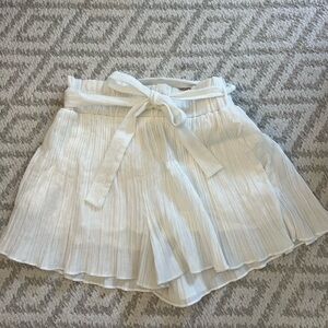 Lulus Pleated Shorts with tie Belt